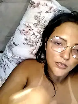 Stripchat Adult Webcams of AuroraChest