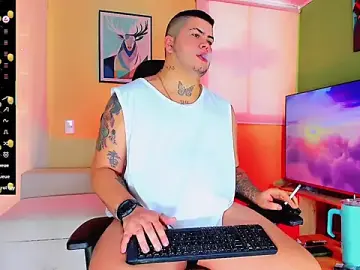 Stripchat Private Sex Chat of Thomas_chubbyxhot