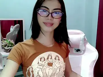 Stripchat Free Porn Cam of Ur_hottestdella