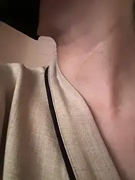 Stripchat Free Live Porn of bi_biii