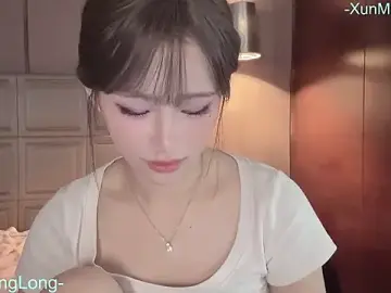 Stripchat Free Live Porn of -XunMengLong-