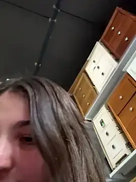 DoriDeluxe66 from stripchat