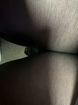 Stripchat Free Live Porn of HiddenHoneyLDN