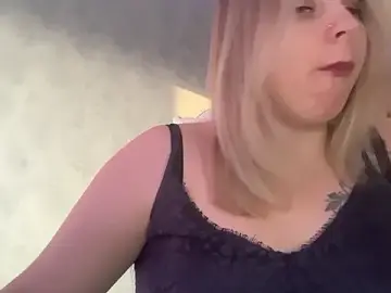 Stripchat Live Sex Cam of Thalia__Star