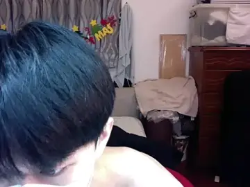 Stripchat Live Sex of kai101010