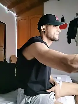 Stripchat Best live sex cam show of morenosiam