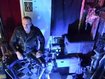 Stripchat Sex Chat of BULGEDEMON