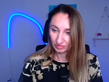 Stripchat Sex Cam of Diana_Sweeet_