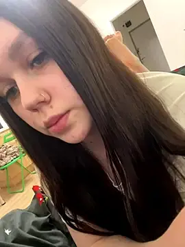 Stripchat Free Porn Cam of Marylallka5