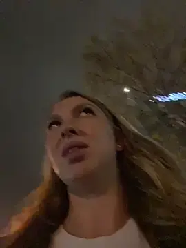 Sweet___Emily from stripchat