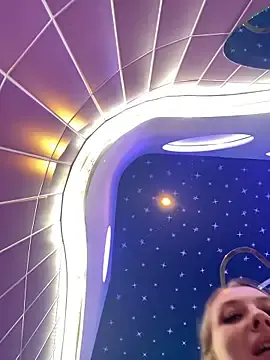 Sweet___Emily from stripchat