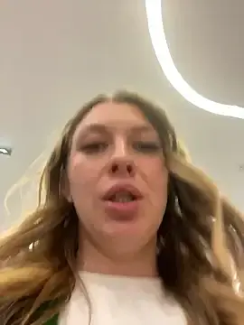 Stripchat Nude Webcam of Sweet___Emily