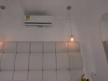 Stripchat Watch Live Sex Cams of Alexa_Handler