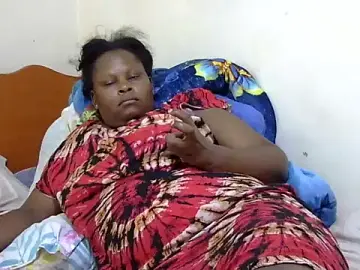 Stripchat Free Live Porn of Pretty_lilly02