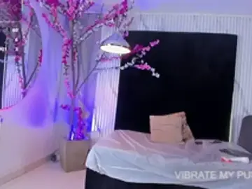 Aliyah_Brooks_cr from stripchat