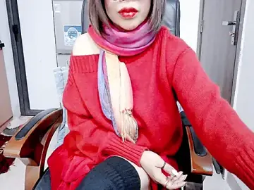 Stripchat Adult Webcam of Miu-Le