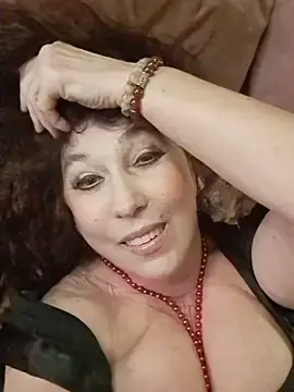 Stripchat Live Sex of GypsyEsmeralda