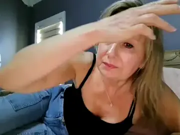 Stripchat Adult Video Chat of Lisaisluscious