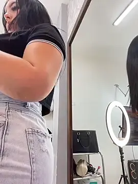 Stripchat Free Live Porn of MiaFarkash