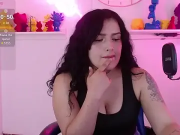 Stripchat Sex Cam of sari_belle