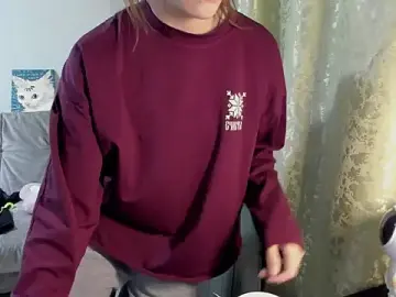 Stripchat Free Porn Cam of MashkaRay