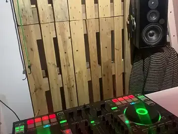 Stripchat Best live sex cam show of devote_schlampe00