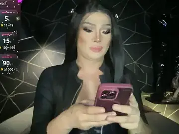 Stripchat Live Sex Cam of myfruitisswelling