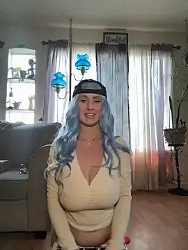 Stripchat Free Live Porn of ClumsyLink