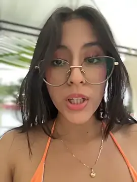 Stripchat Nude Webcam of Juanita-Diaz