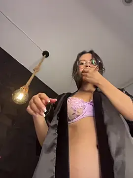 Stripchat Nude Webcam of Juanita-Diaz