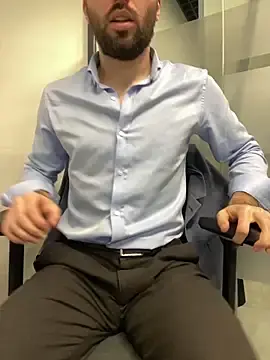 Stripchat Watch Live Sex Cams of speddy34