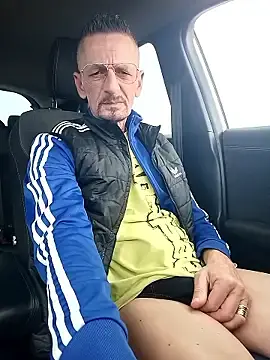 Stripchat Watch Live Sex Cams of fabius720