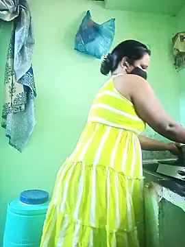 Stripchat Free Porn Cam of HORNY-COUPLEE