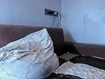 Stripchat Live Sex Cam of Sweety_Minds