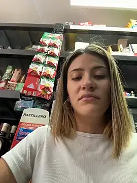 Stripchat Best Webcam of Andrea_19blonde