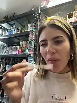 Stripchat Live Porn of Andrea_19blonde