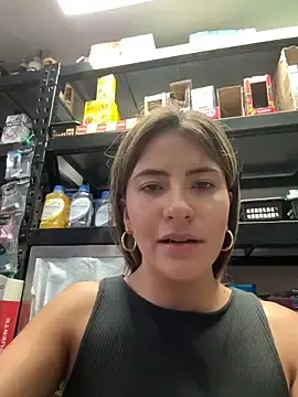 Stripchat Live Porn of Andrea_19blonde