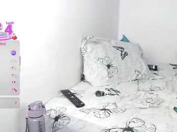 ViolettaMiller_ from stripchat