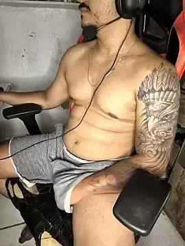 Stripchat Best Webcam of gtzmoreno