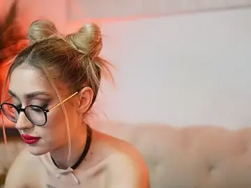 Stripchat Best live sex cam show of AileenKiss