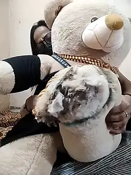 Stripchat Sex Chat of meenu_bhabhi547