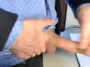 Stripchat Nude Webcam of sperma_tributes