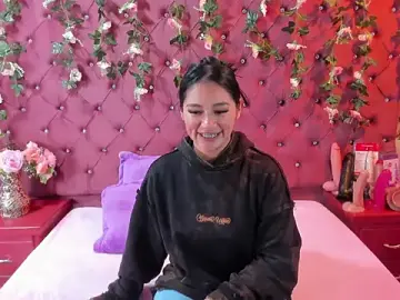 Stripchat Free Live Porn of Mariana_Prin