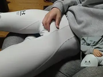 Stripchat Live Sex Cam of Yasu2000