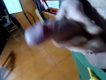 Stripchat Live Sex Cam of dildobetto89