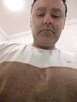 Stripchat Sex Chat of LeoMaduroSP