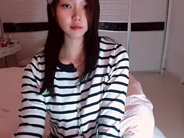 Stripchat Live Sex Cam of Miu1_girl