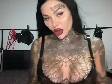 Stripchat Sex Chat of darkinkedbabe