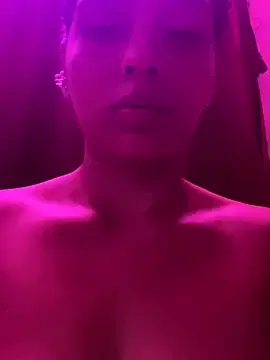 sofi11ruiz from stripchat