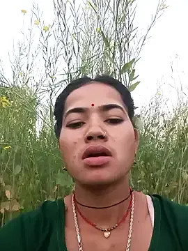 Jooli_sakya from stripchat